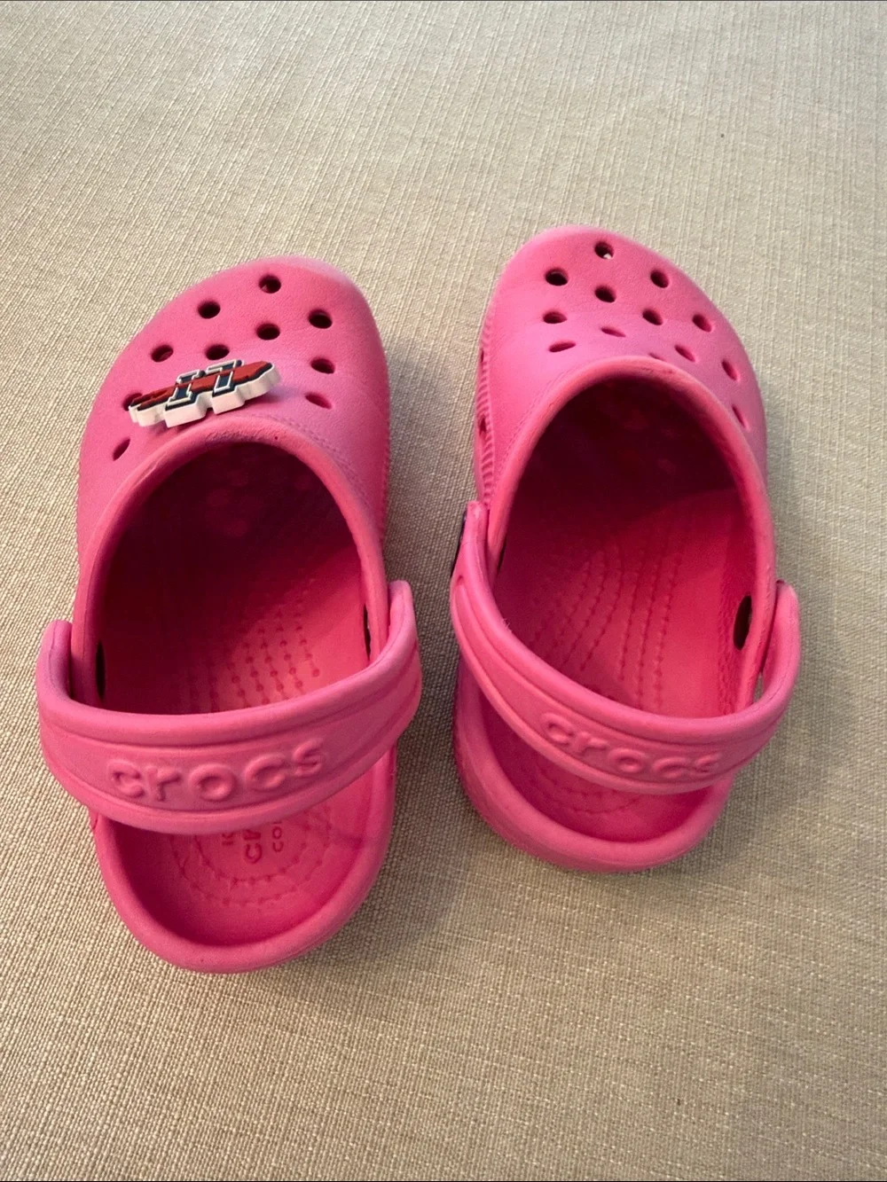 CROCS comfortable lightweight